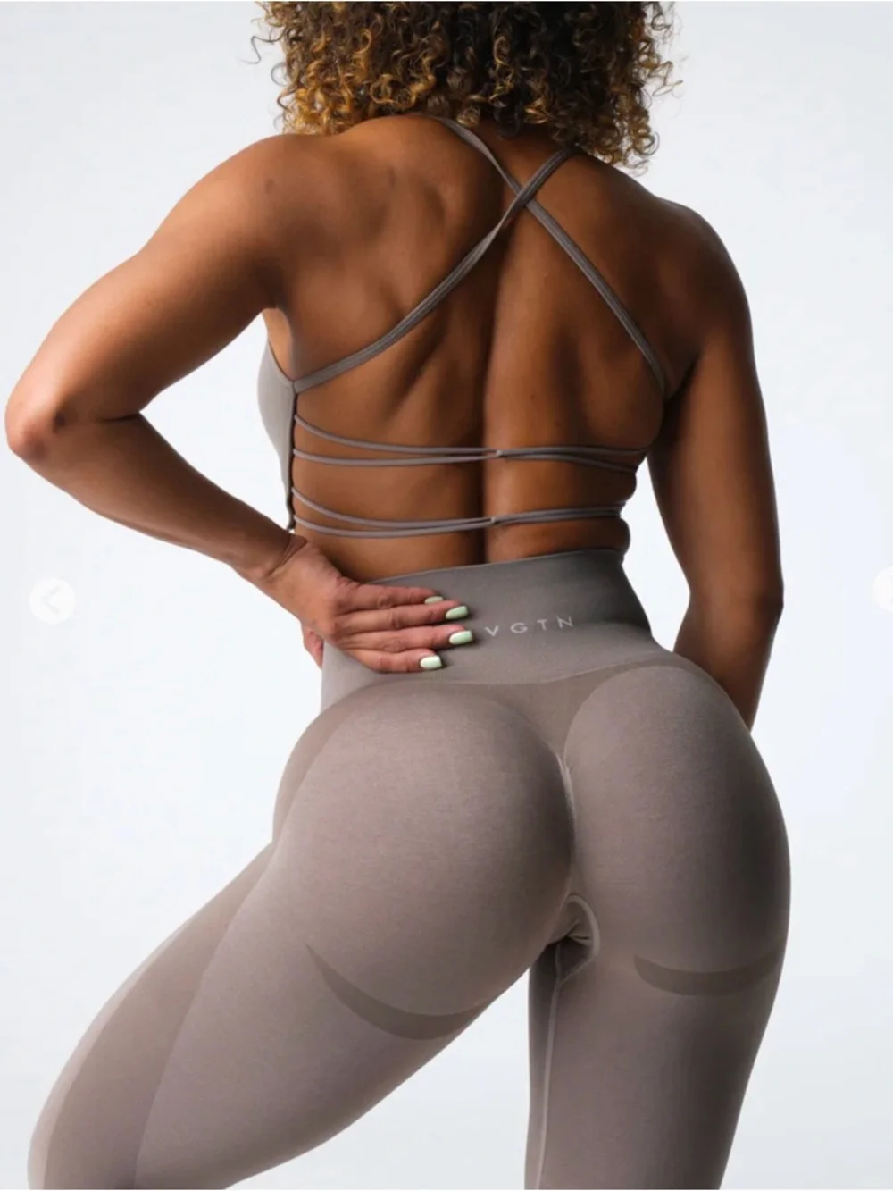 NVGTN - Contour 2.0 Seamless Leggings - Picture 2 of 9